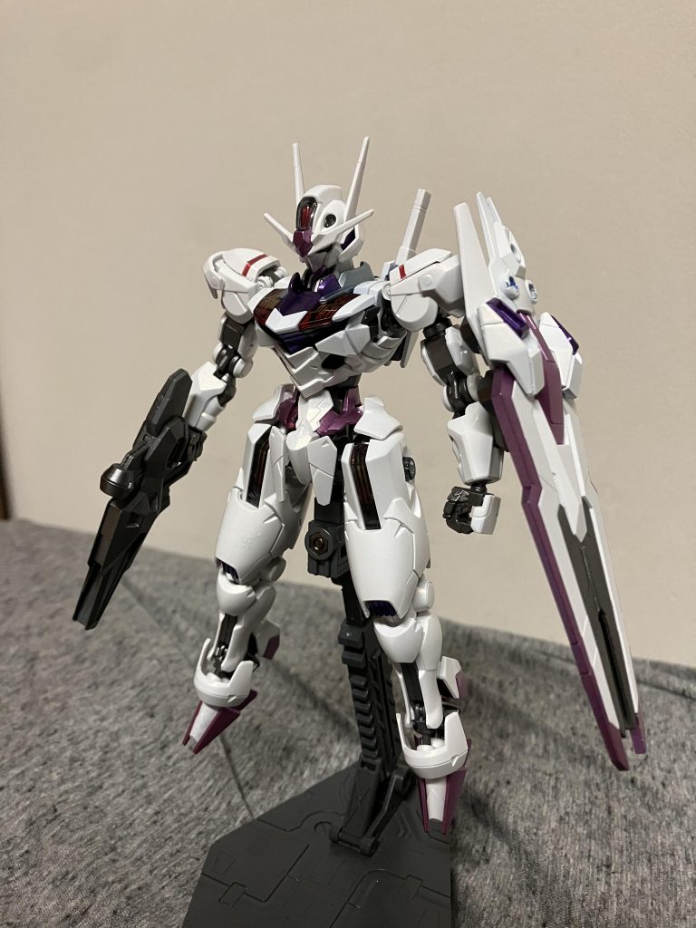 正面紫は赤だったパーツ→薄黄色だったパーツ→濃を使いました