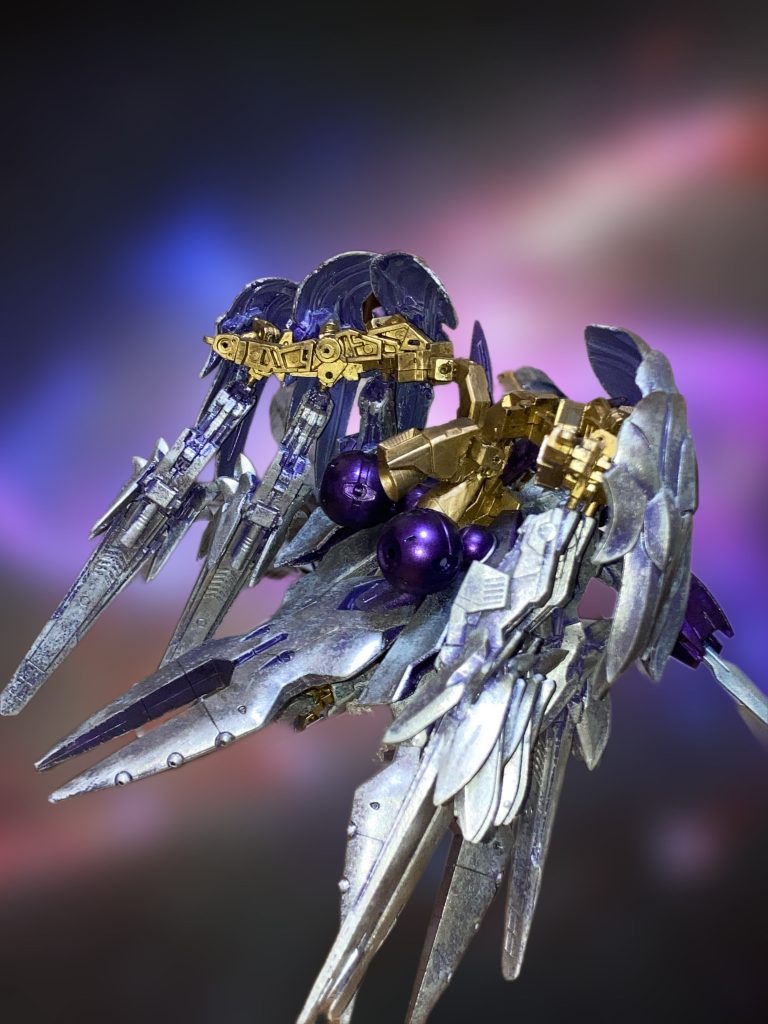 後ろはこんな感じ。腰部のパーツがジャストフィット。いい感じの長さです。