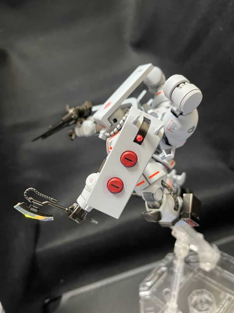 ヒートホーク。護身用につけているが、接近戦は苦手。