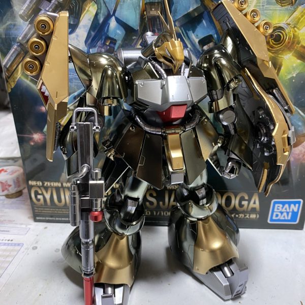 ヤクト・ドーガ　ギュネイ・ガス機