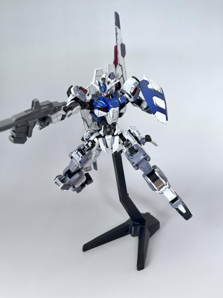 戦闘用MSになった事で名前が皮肉めいたものに…