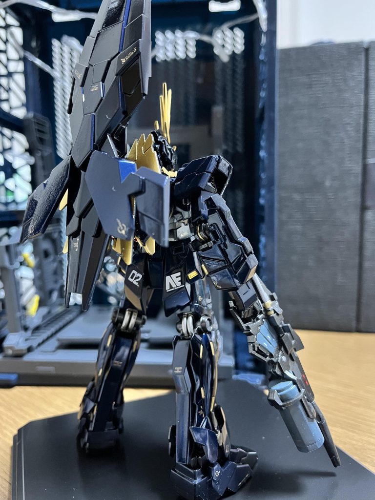 お気に入りはビームマグナムとバーニア部分なのですが…バーニア部分は隠れていて見えませんね。