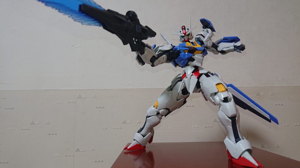 ビームライフル発射!!コレってサーベルにもなるんですね～