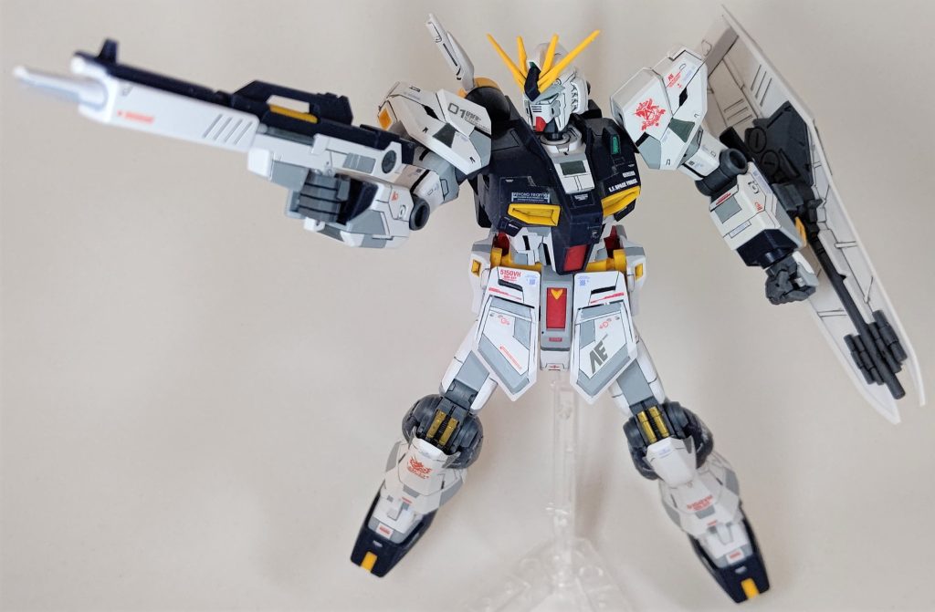 νガンダム–3枚目/制作者：いやほん