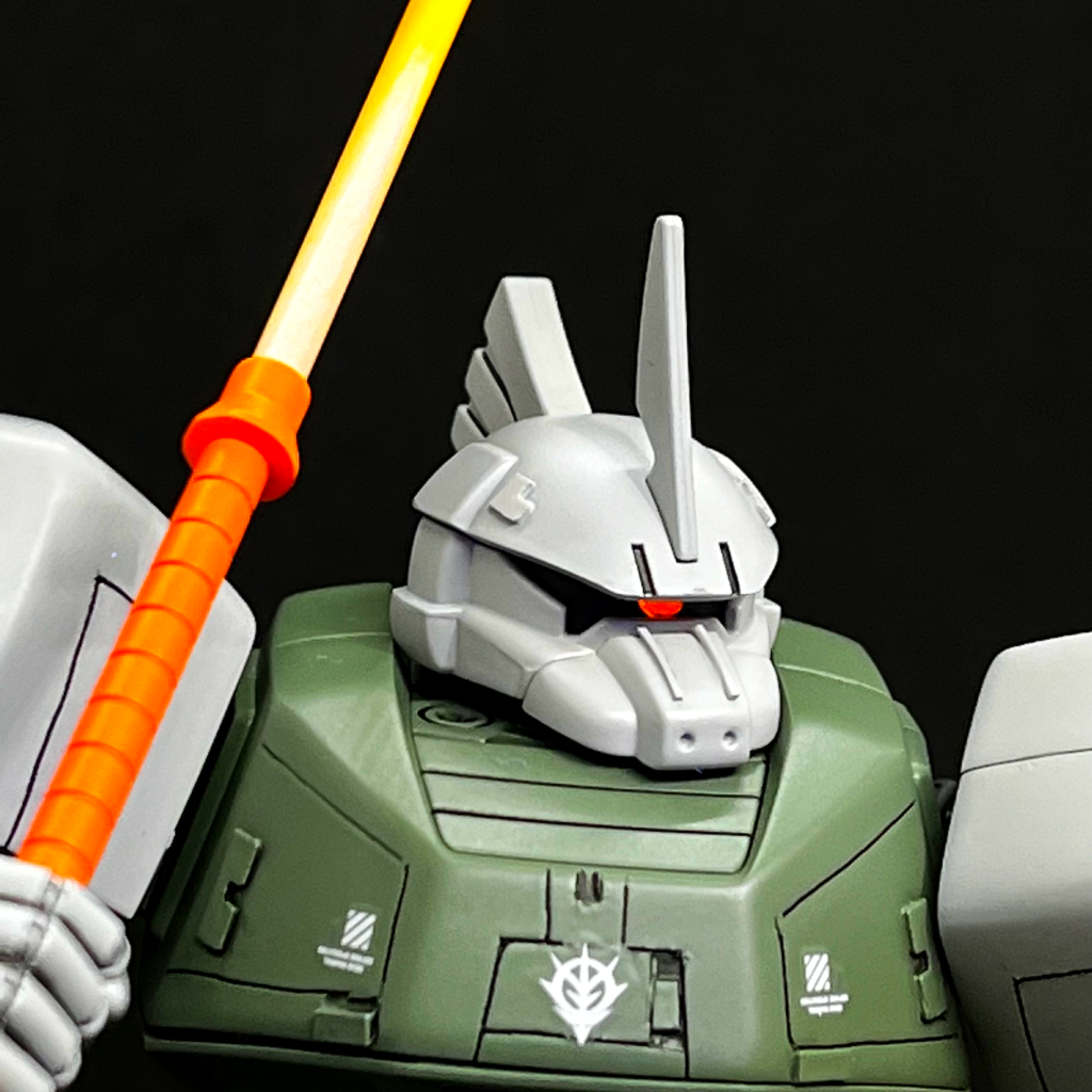 どのポーズも男前です。