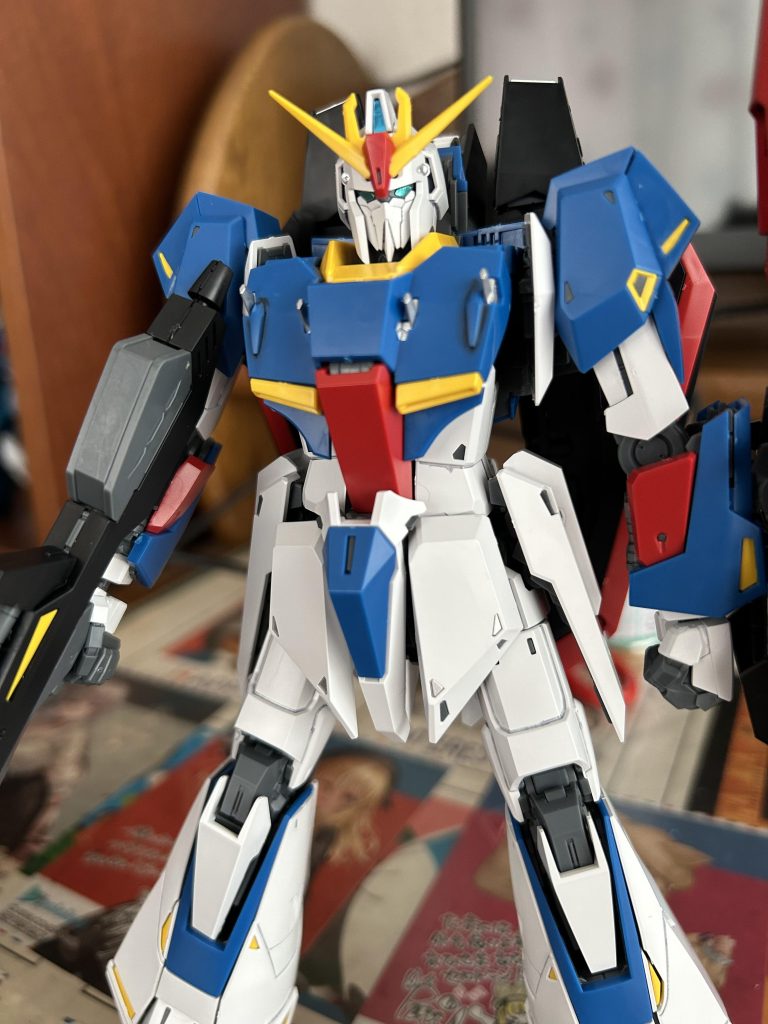 ちょっと近づいて撮りました。ちょっと墨入れするだけでこんなカッコいいのか…