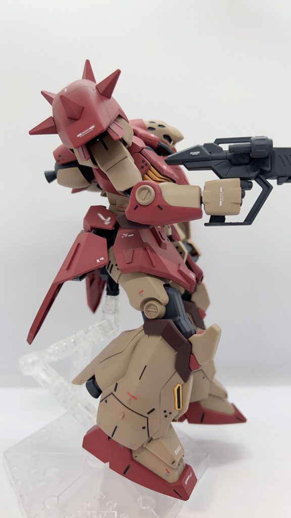 武器をしっかりと保持してくれます。