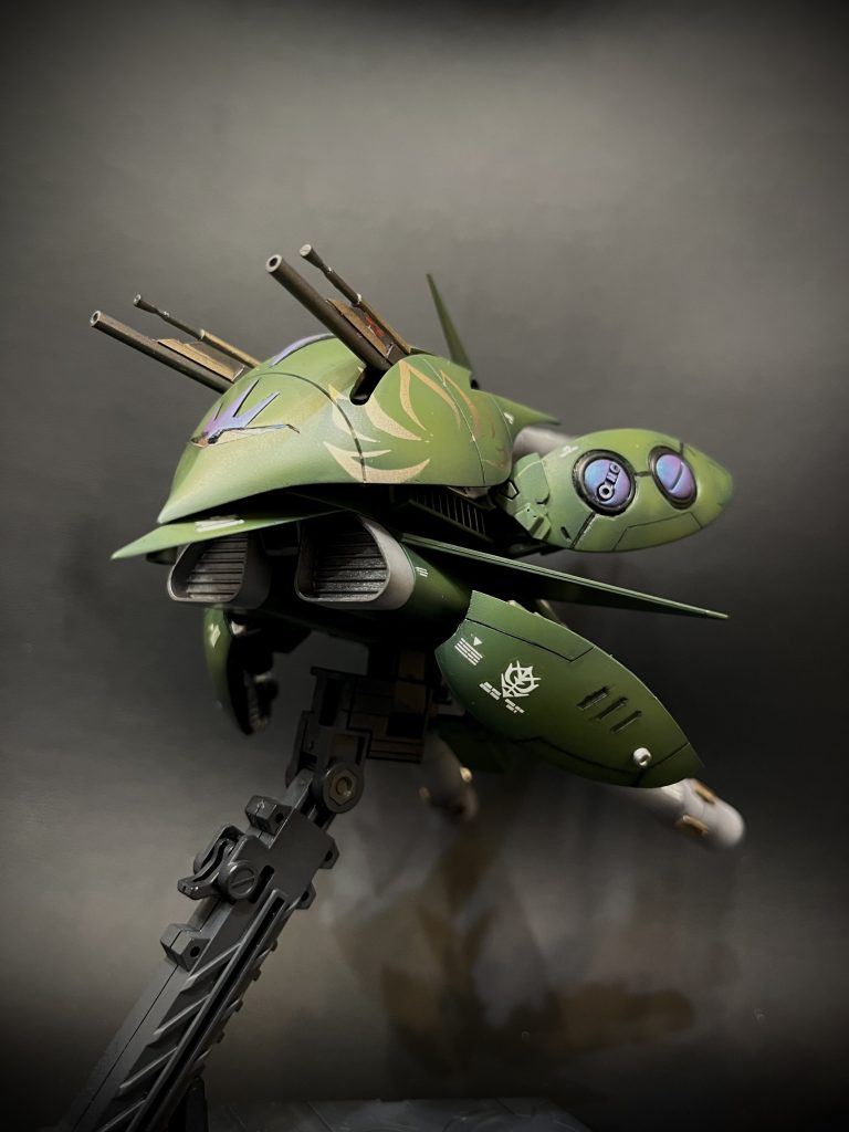 したから煽り気味であ、この4枚羽ですが、元はコンビニのスプーンです笑