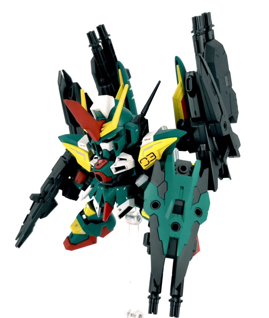 Twitterでの企画にて、試験型トルネードガンダム03番機として作った本機。トルネードガンダムをベースとする事。チームにおけるオールマイティな性能を持ったエース機である事。本来青い部分を緑で塗装する事。の3つをテーマに制作しました。