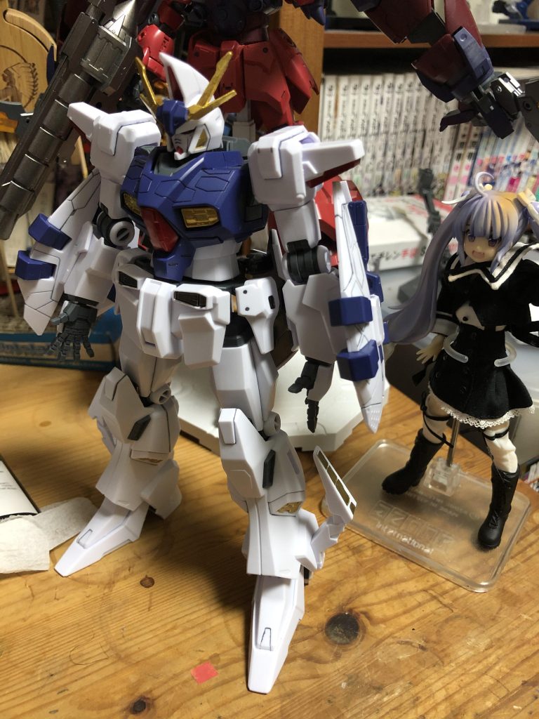 オデュッセウスガンダム単体この時点で既にデカいです。