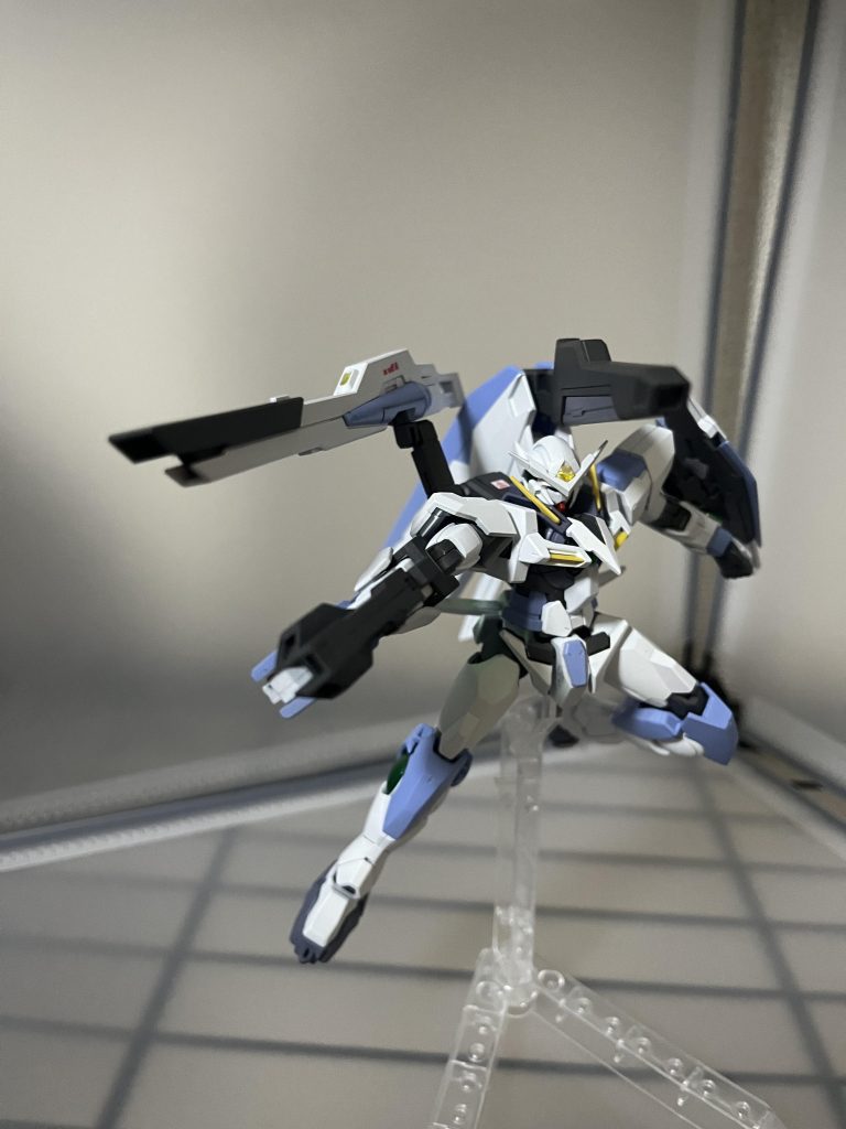 フルバースト的なものも出来ます、フリーダムの羽の他にヘリオスのサテライトも着いてます、