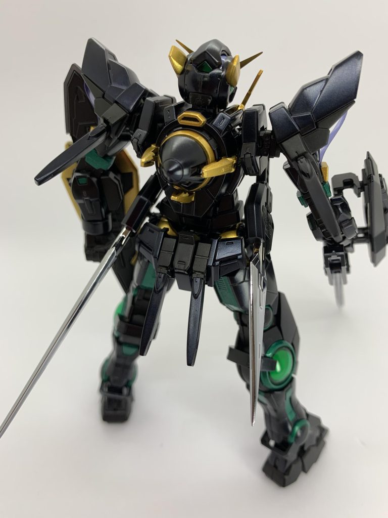 わかりにくいですが、黒は2種類使ってます。