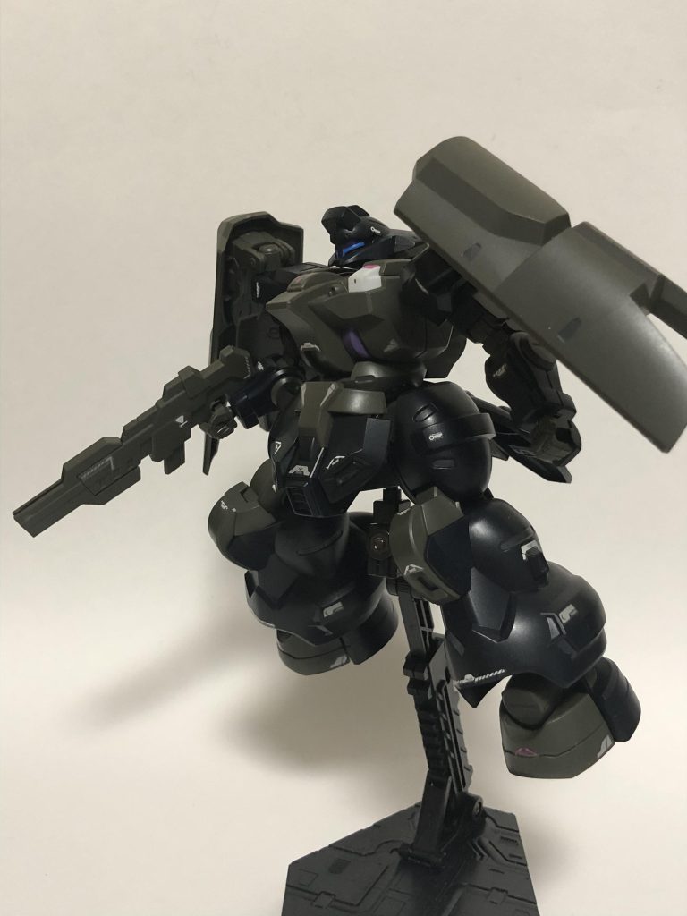 飛行シーン方のシールドが迫力ありますね!