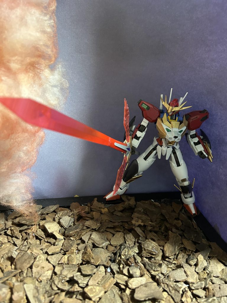 勇者シリーズといえば、必殺剣、繋ぎ合わせて本体よりも長い剣を作りました。