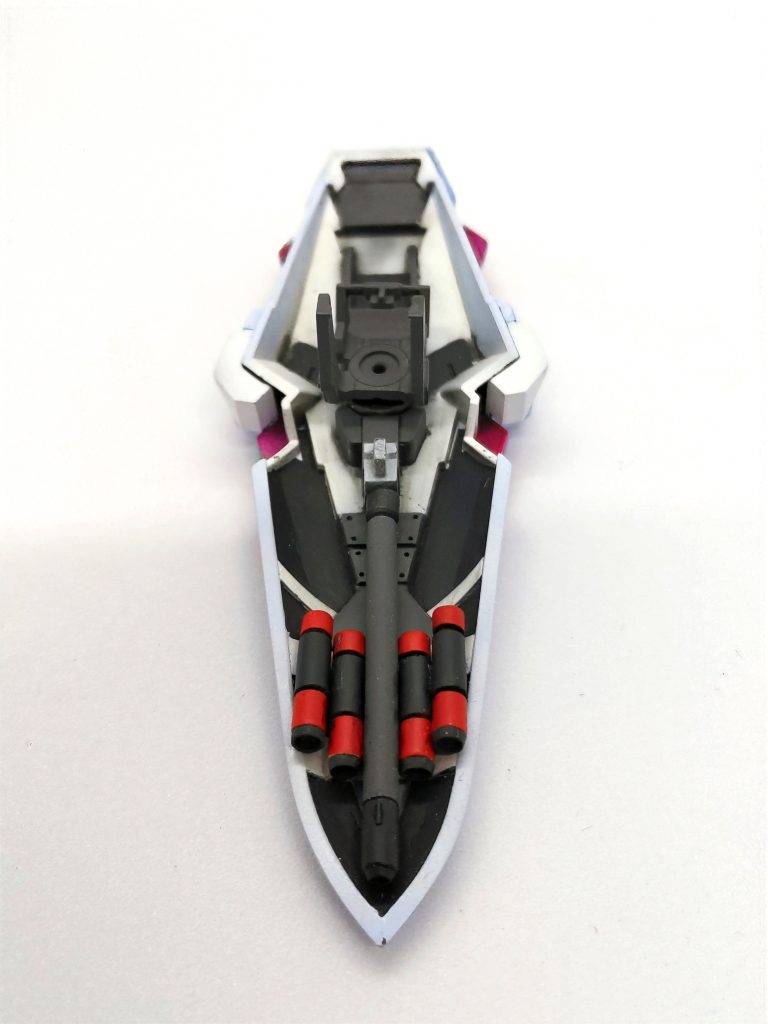 プラパイプ、プラ板、ディティールアップパーツで作り直しました😂