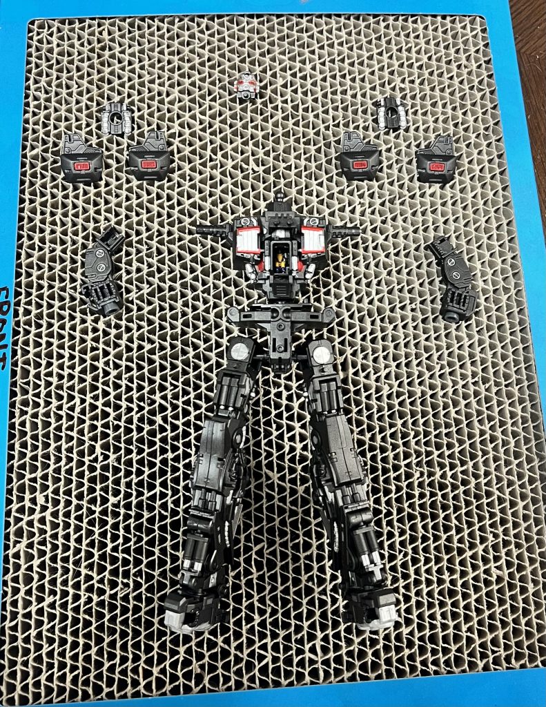 内部フレームもしっかり塗り分け