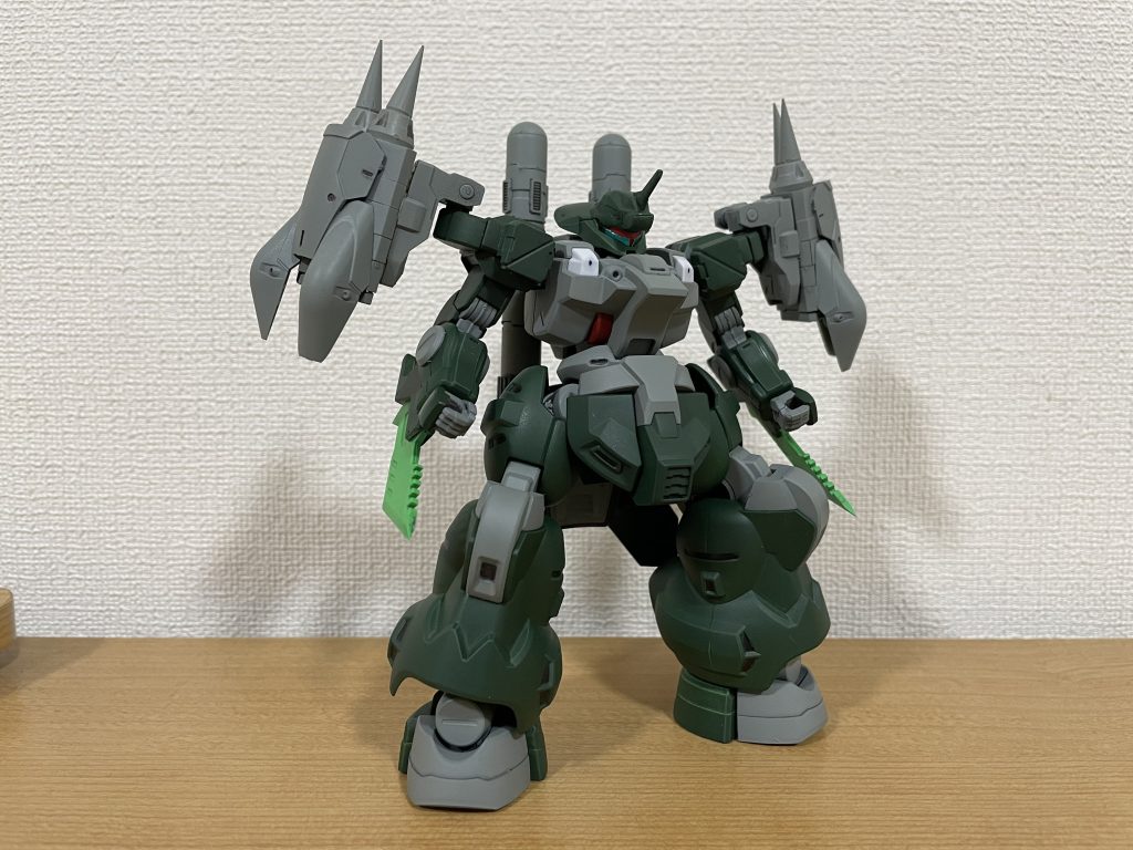 もちのろん逆も可こちらはディランザ・テラ M装備になります。