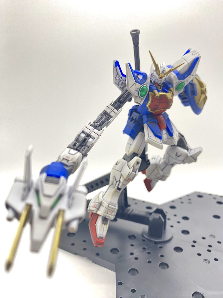 ドラゴンファングは、フォトショットのお決まりの一枚。追加パーツですんごい伸びてる感が!