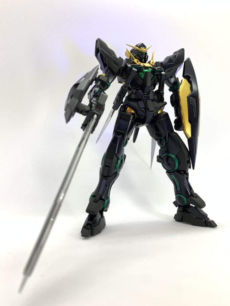 完成して思ったこと。。。バンシィというよりは仮面ライダーオーズっぽい。