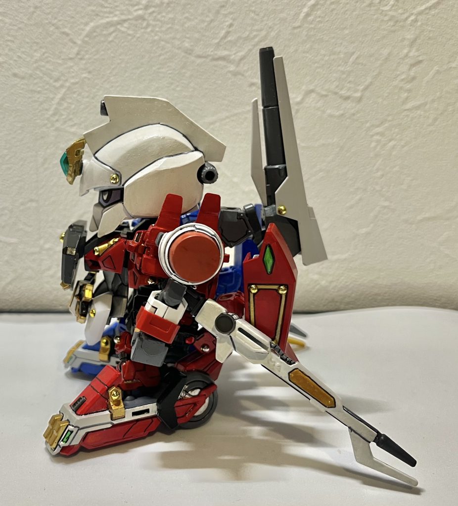 左側面（炎龍側）