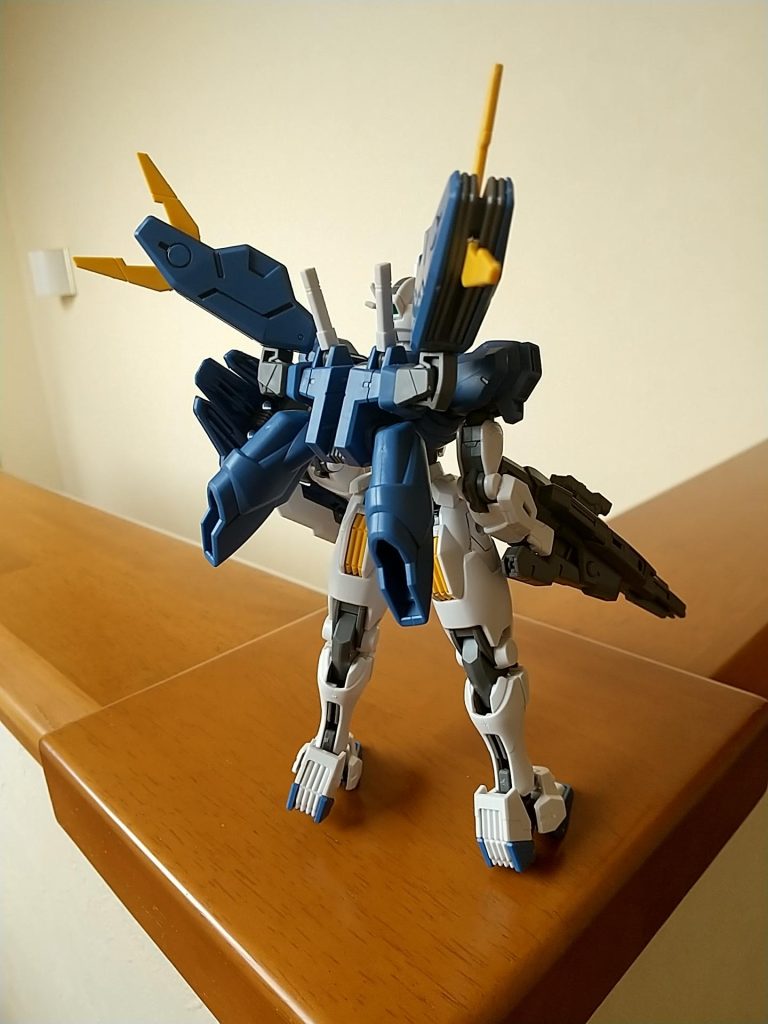 バックパックもガンビット使用時に機動性を損なわない大型のフライトユニットが追加されていてまさに鬼に金棒‼️