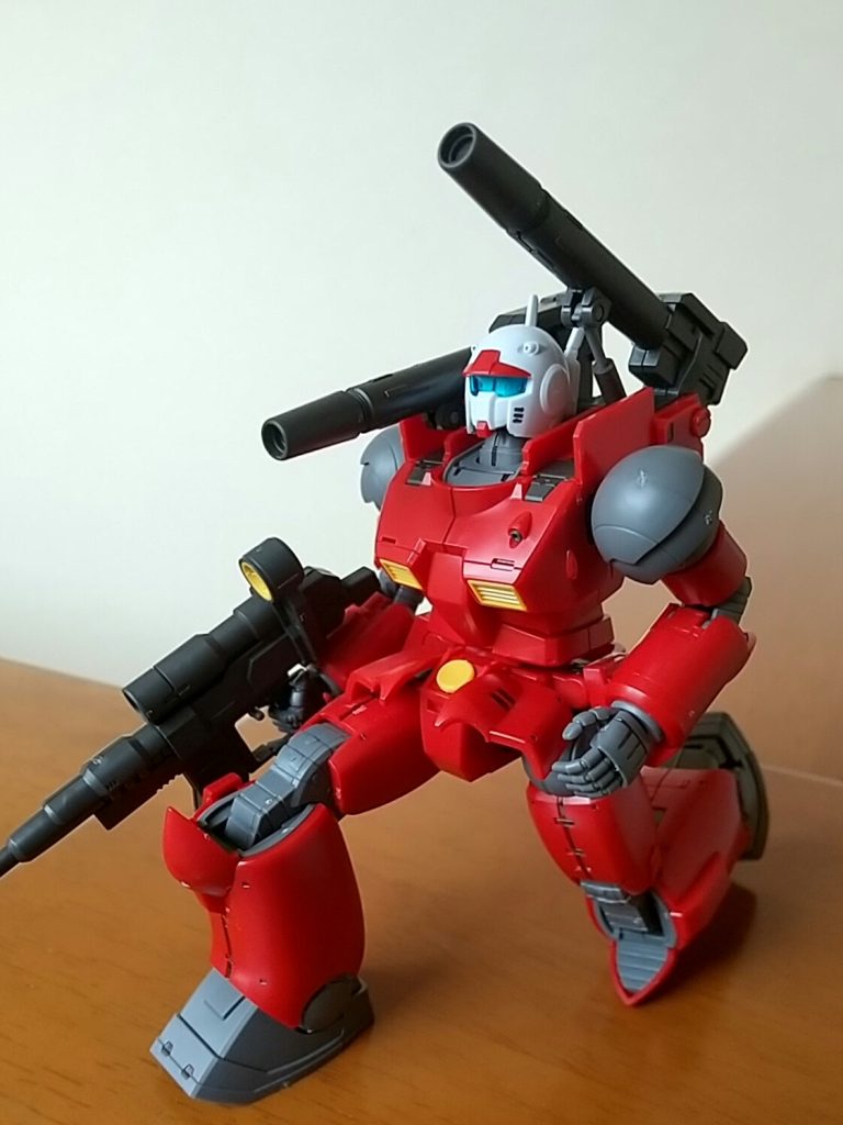 リバイヴ版のスマートなガンキャノンもかなり好きですがこちらはよりビルドアップした魅力的なキットでした。