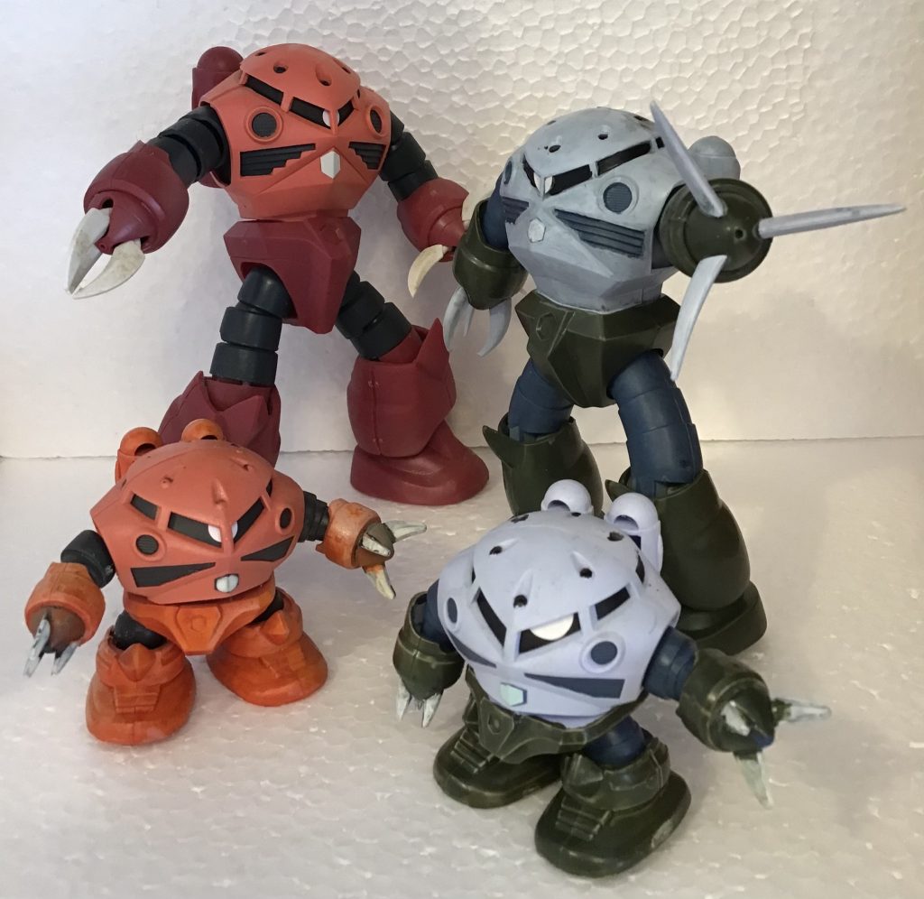 シャア専用ズゴック達とともに。