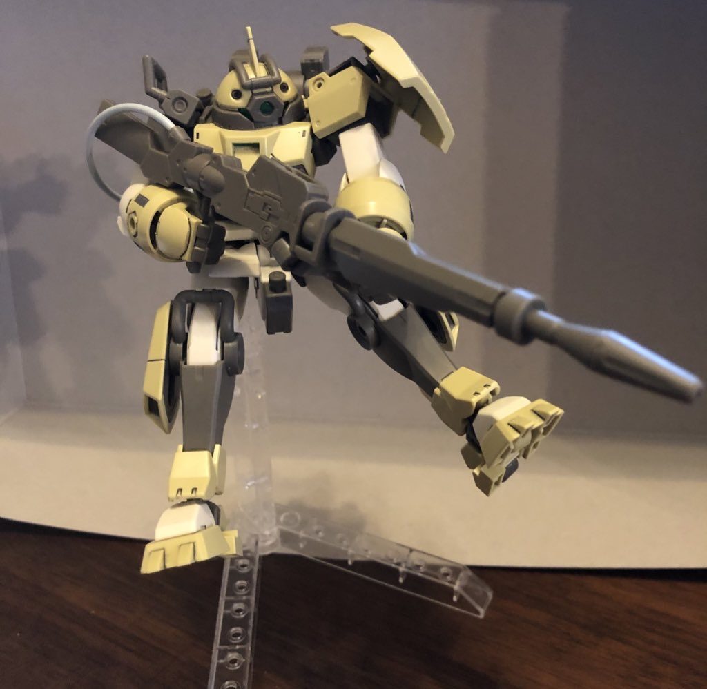 スタンド使ってディスプレイ