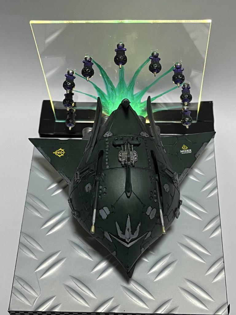 上から筋彫りむずいよね。