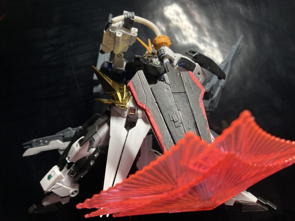 シールドを押し付けた攻撃方法も可能です！