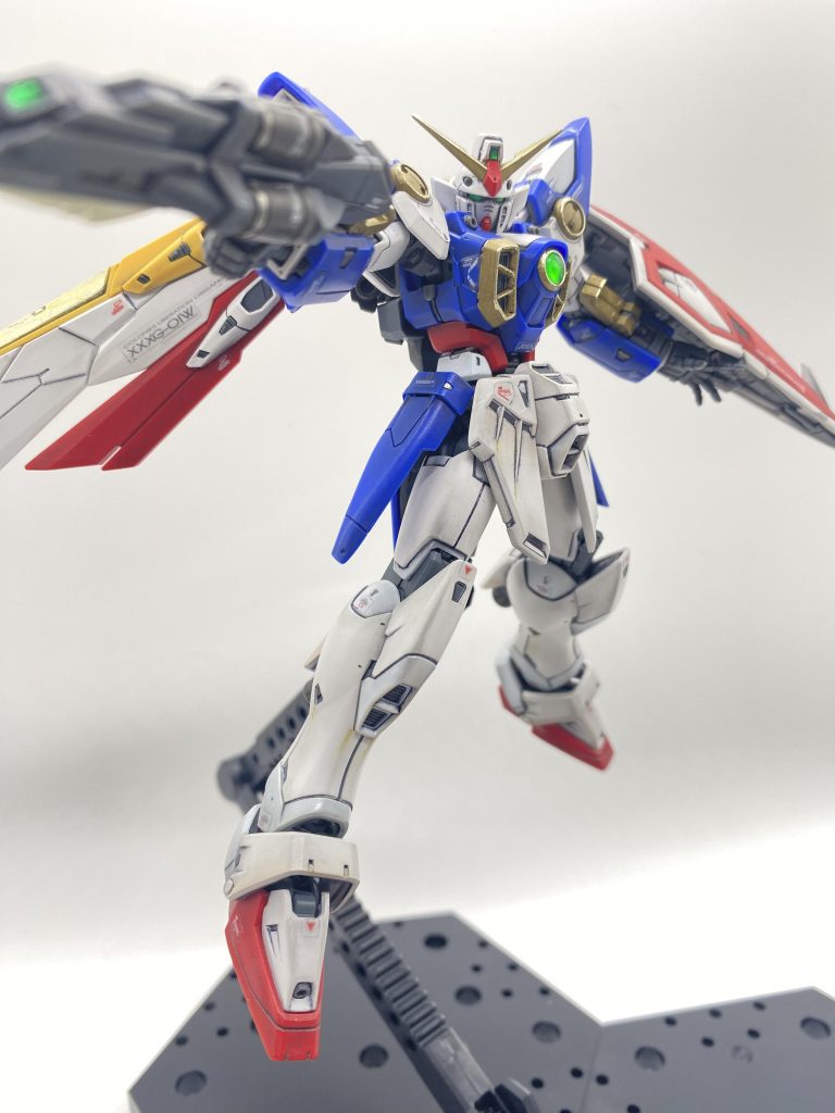 空中からのバスターライフル!ってかっこよく撮ろうとすると、この角度になりがち笑笑