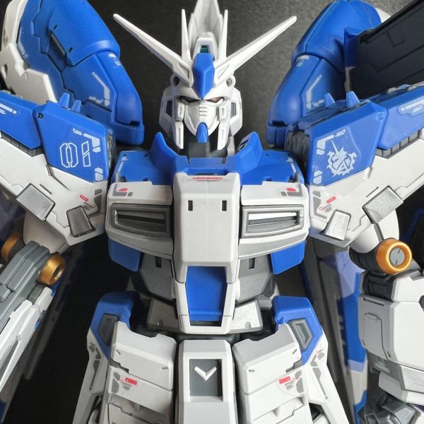 RG Hi-νガンダム