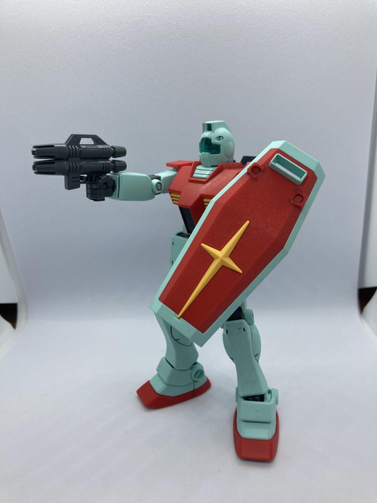 本機の搭載している武装は試験型二連ビームスプレーガン(故障しやすい)を搭載しており、バッグパックも推力強化のために新型バッグパックを搭載している、、、という設定。