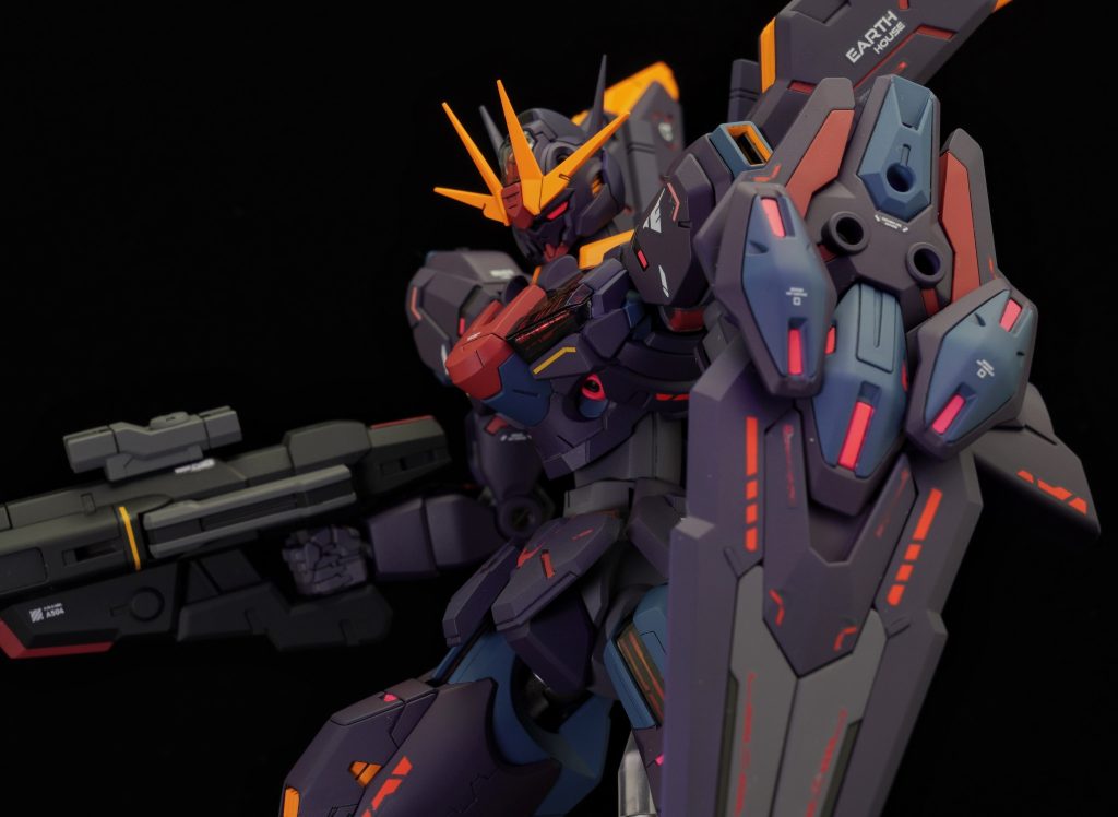 シールドはビルドダイバーズリライズの敵キャラ感があります😂