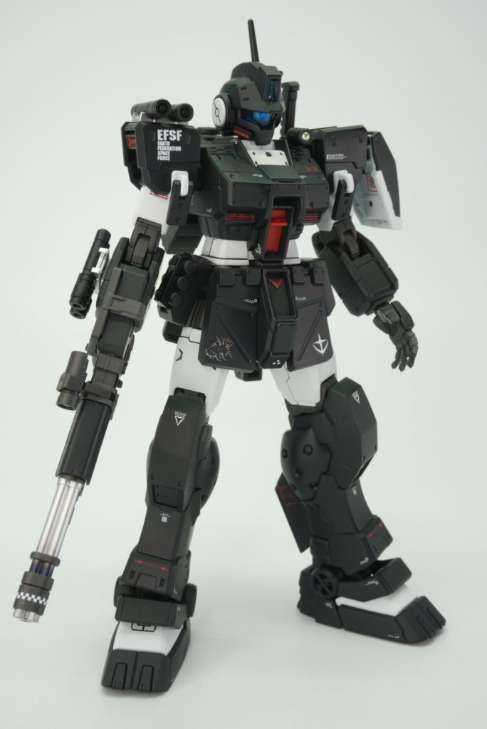 カメラの撮り方が悪く、本来は黒いのですが緑っぽく見えてしまっています…黒メインで作成しています。