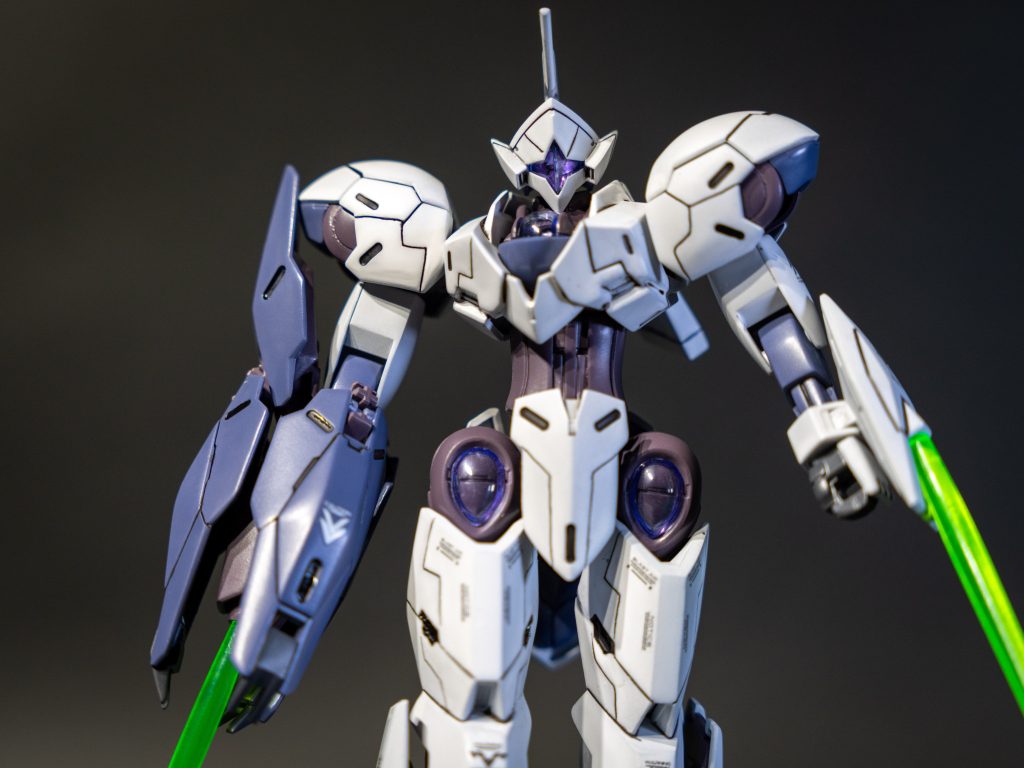 ゆっくりとトドメの一撃を刺しに来るミカエリス以上、ご覧いただきありがとうございました!スジボリ結構大変でしたが、やってみると印象大分変りますね挑戦してみて良かったです今回も塗装面で課題がありました。ゆっくり落ち着いて、薄く重ね塗り。次回以降はこれを心がけたいと思います。