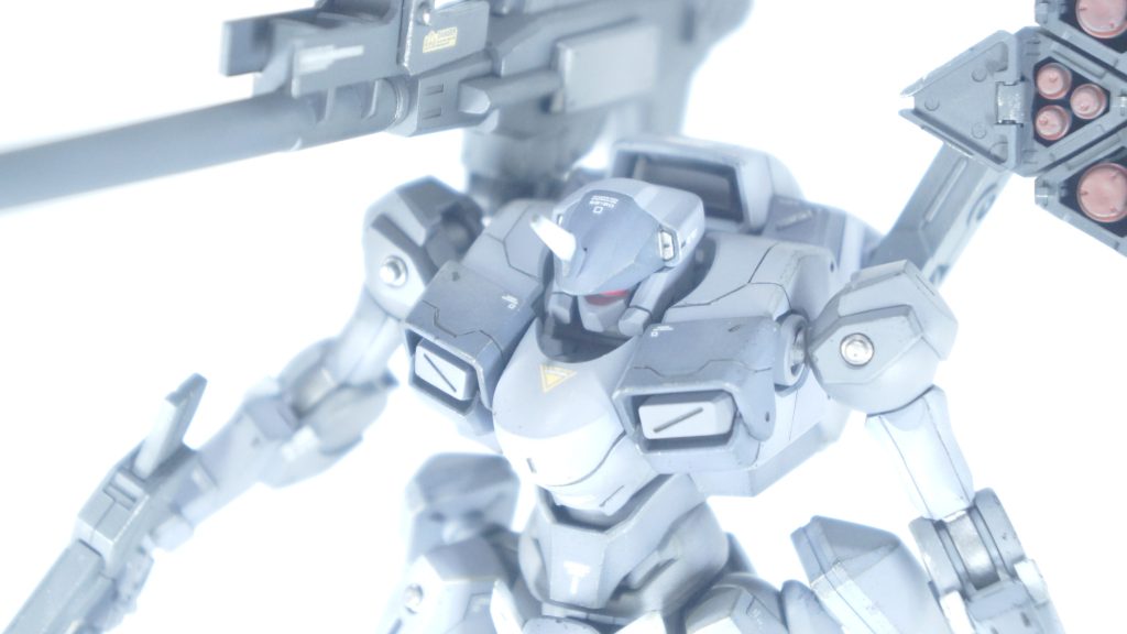 最後までご覧いただき、ありがとうございます。連休効果もあり、ファラクトに続き、短いスパンで完成させることができました。次はティックバランを完成させるべく奮闘しておりますので、またご覧いただけると幸いです。その次はククルス・ドアンのあの機体を考えています。