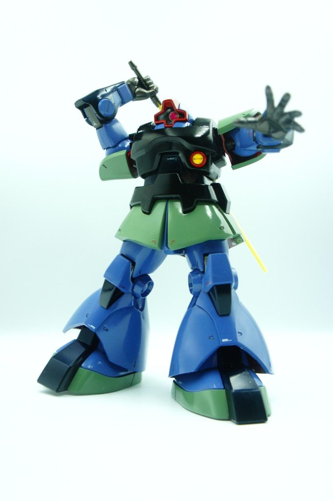 抜刀ポーズもとれます。