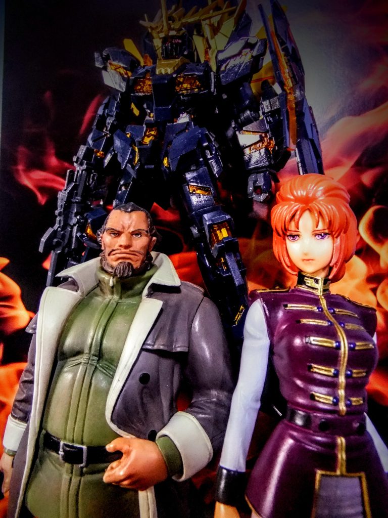 こちらはメイン画像のフルサイズ版デス♫バンシィはツルテカ処理、ジンネマンは艶消しミリタリー仕上げ、マリーダさんはチョイ艶あり(上着はメタリックパープル&スムースパールコート仕上げ)となっていますので仕上がりの差異感を楽しんで貰えたら嬉しいデス😁