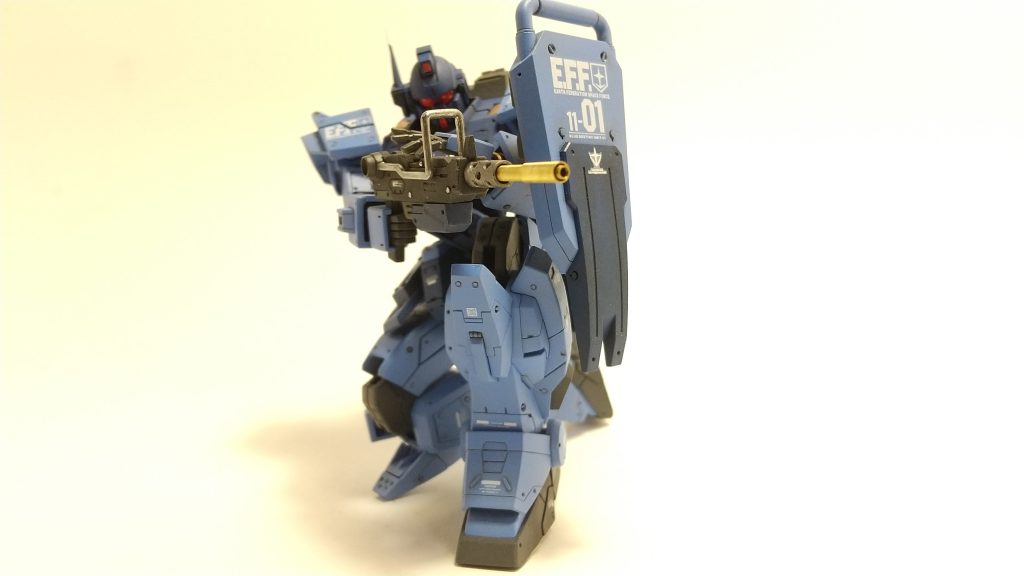 脚、ニーパッドは延長してスタイル改修しました。