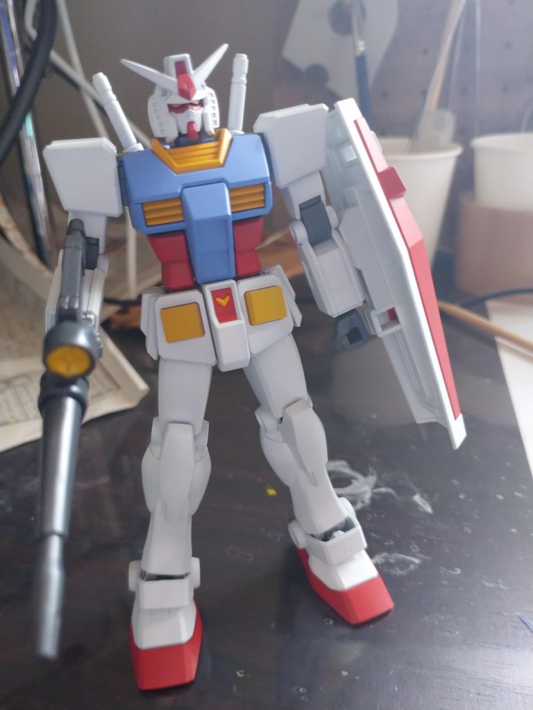 ライフルの照準はマスキングで合わせ目消しは武器と足のすね