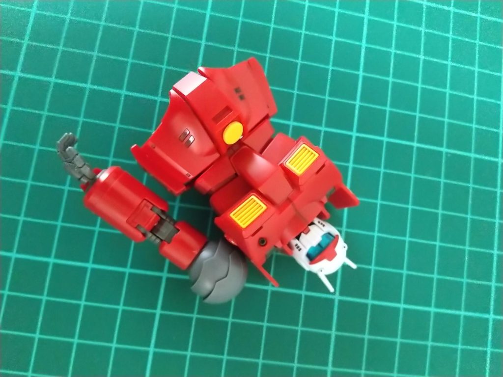 上半身だけでも十分過ぎる完成度とカッコよさ。