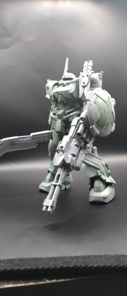 ヒートナタつき。モビルスーツがナタ持ってると蛮族感が増すと思いませんか。