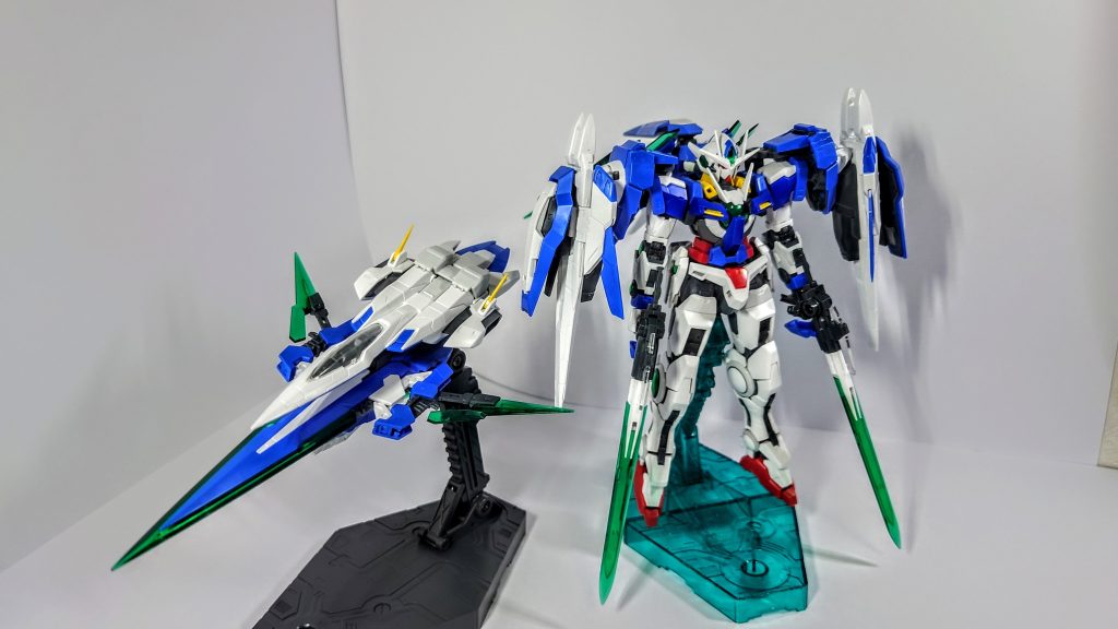 基本運用はバインダーをダブルオーエクスに渡して、オーライザーは支援砲台。GNソードⅣフルはオーライザーの主兵装になります。