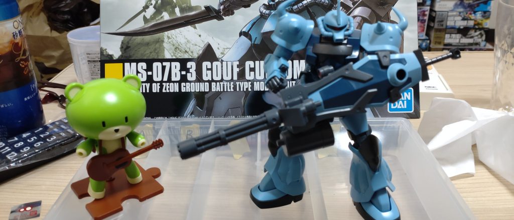 塗装前散らかり過ぎですね笑