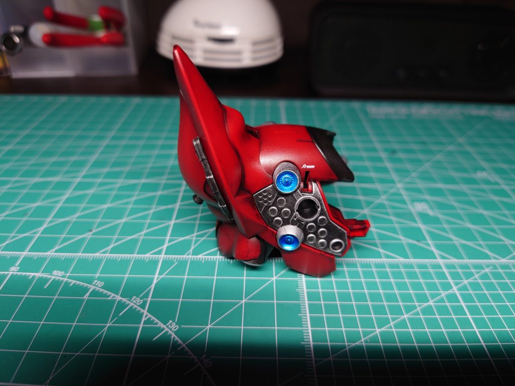 基部は焼鉄色+ドライブラシ メガ粒子砲はシルバーの上からエナメルクリアブルーの重ね塗りです(*´꒳`*)