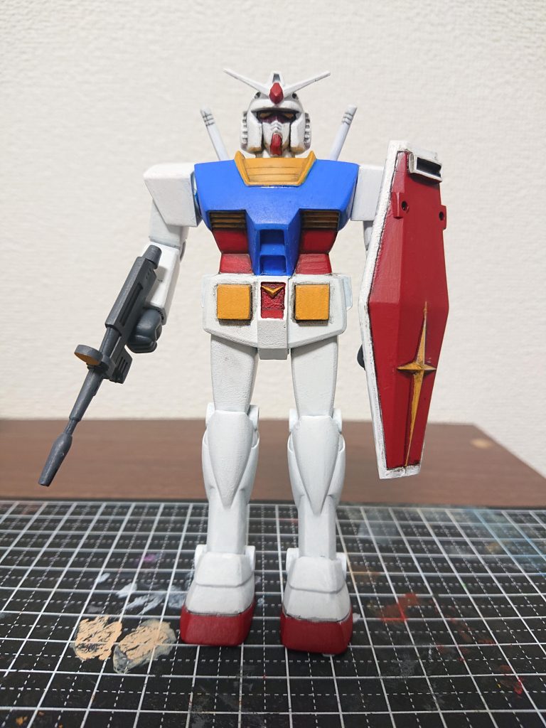 正面から。胴体の青色、気に入ってます。