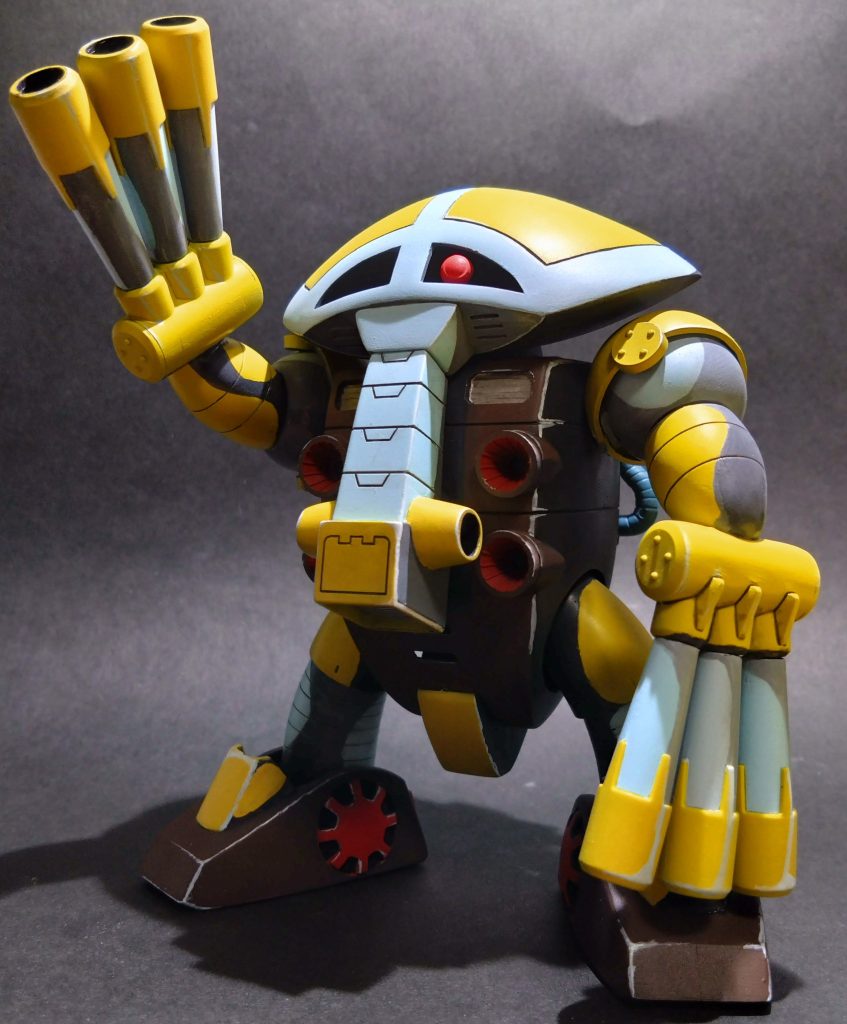 箱絵との比較です。モノアイの位置と左腕の角度も再修正して､スタイルはだいぶ箱絵に近いんじゃないかな～って思ってます。某有名イラスト風模型のモデラーさんの動画で見様見真似で勉強＆光源の意識とかもして塗ったんですが､筆塗り難しいっすな～… 要練習が必要です。ご閲覧ありがとうございました！