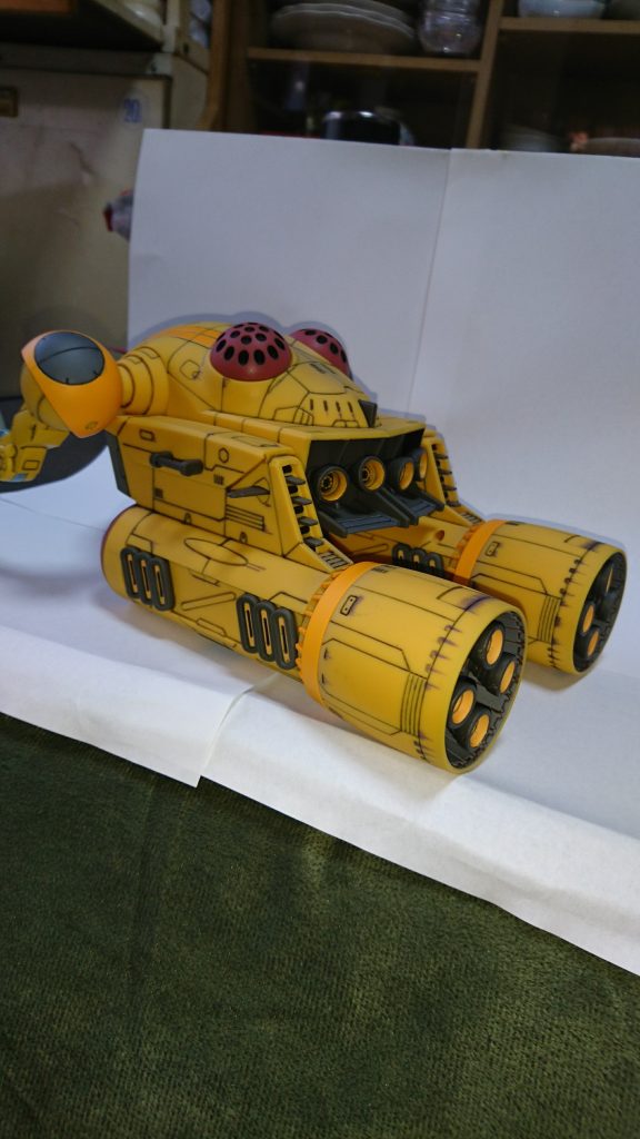 後ろ姿。汚しはそのままです。