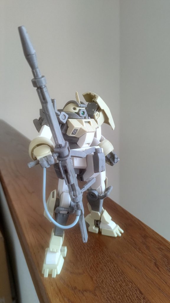 スミ入れ、ウェザリング、トップコート前です。全体の研磨が終わったばかりの段階で撮った写真です。